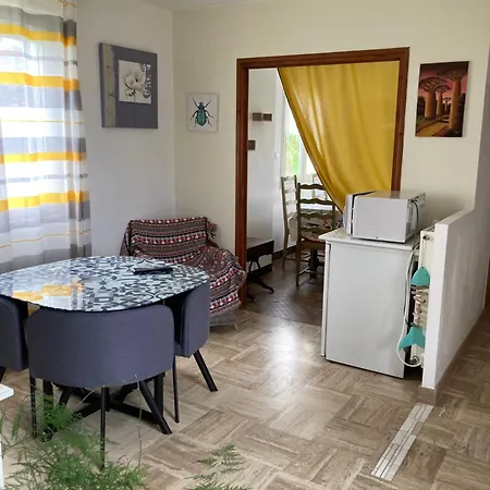 Loue Acces A La Cuisine A 10 Mn Des Plages